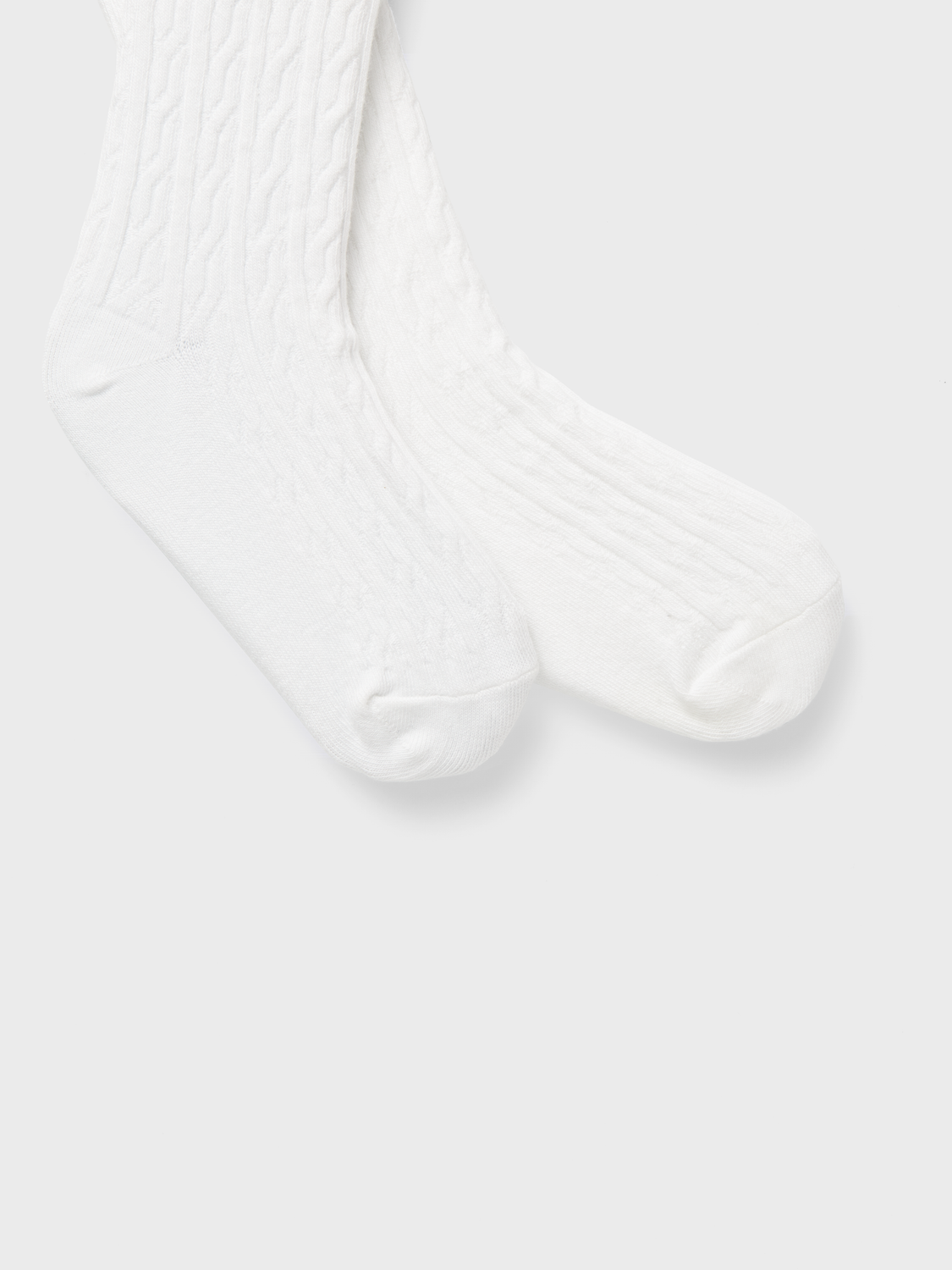 model_shot-front_full