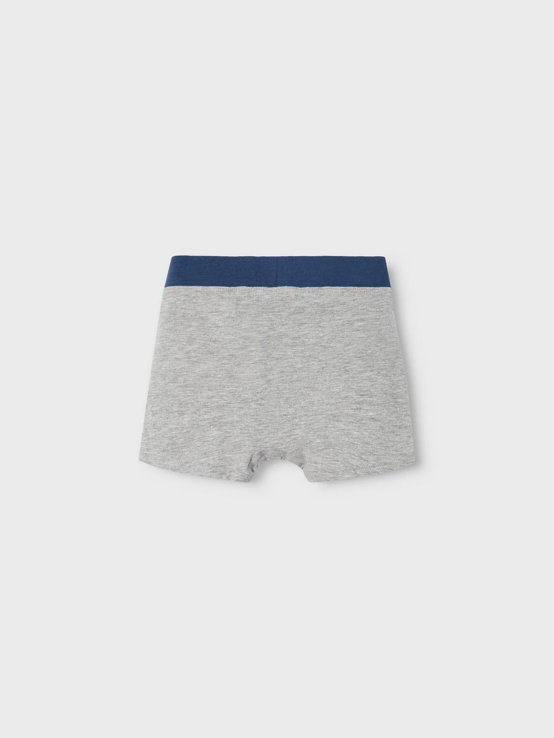 pack_shot-back