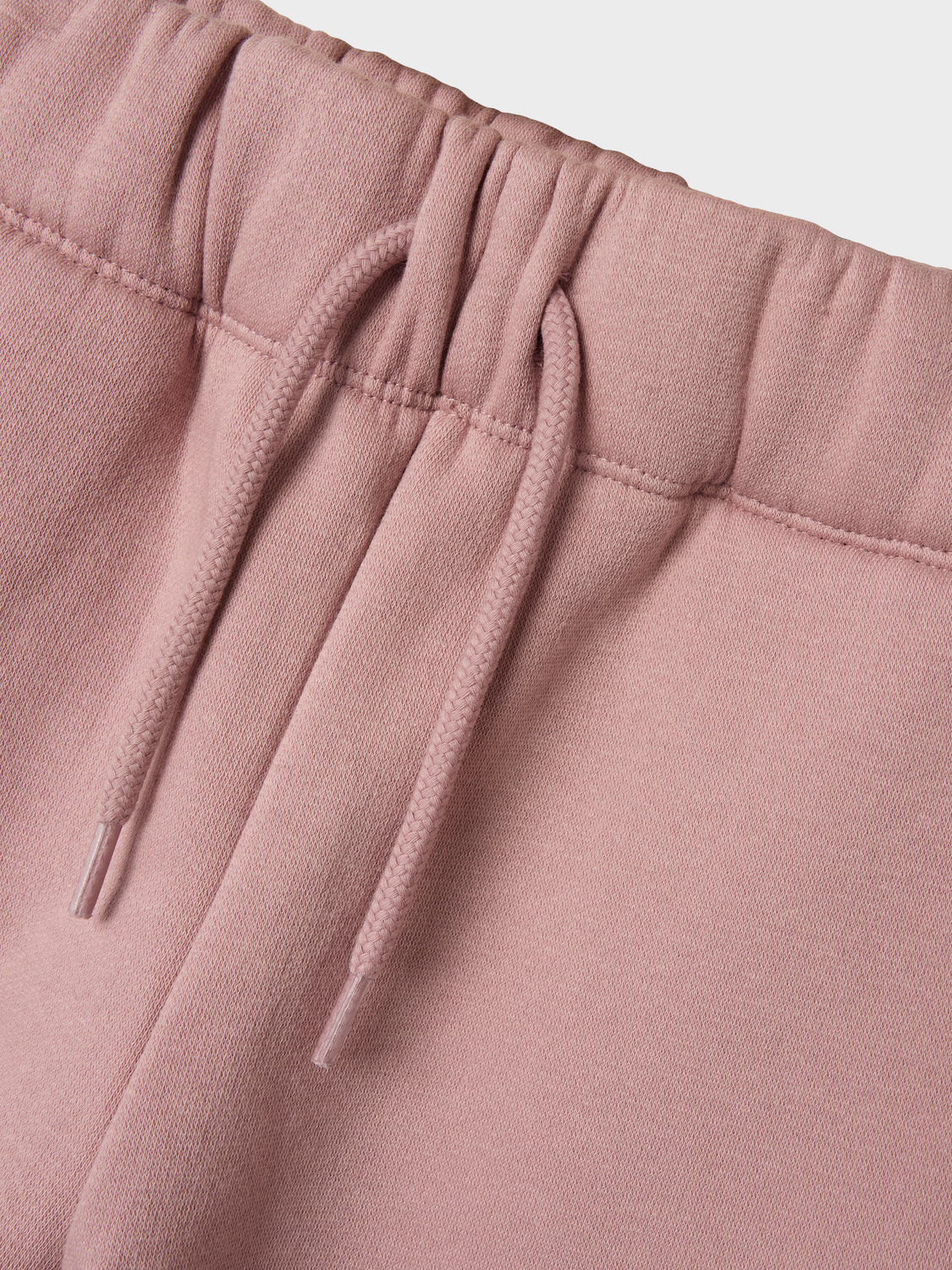 model_shot-detail