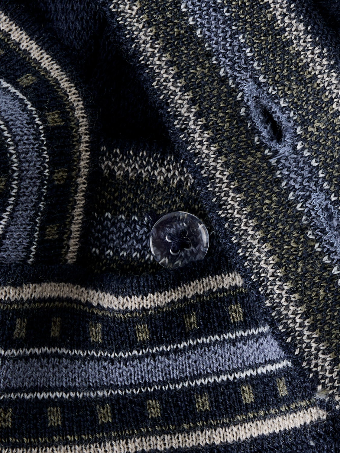 model_shot-front_full