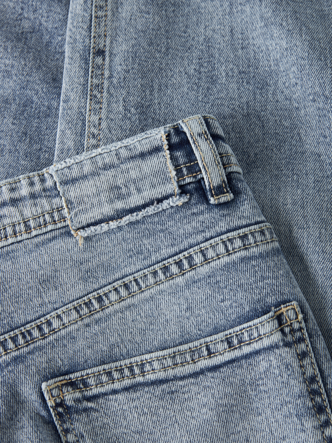 model_shot-detail
