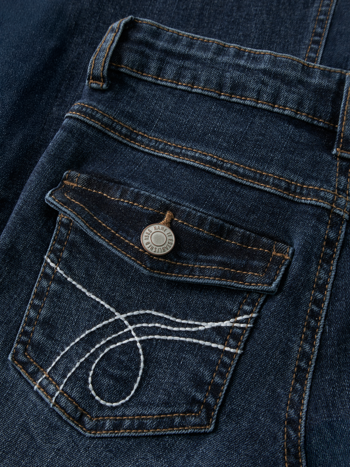 model_shot-detail