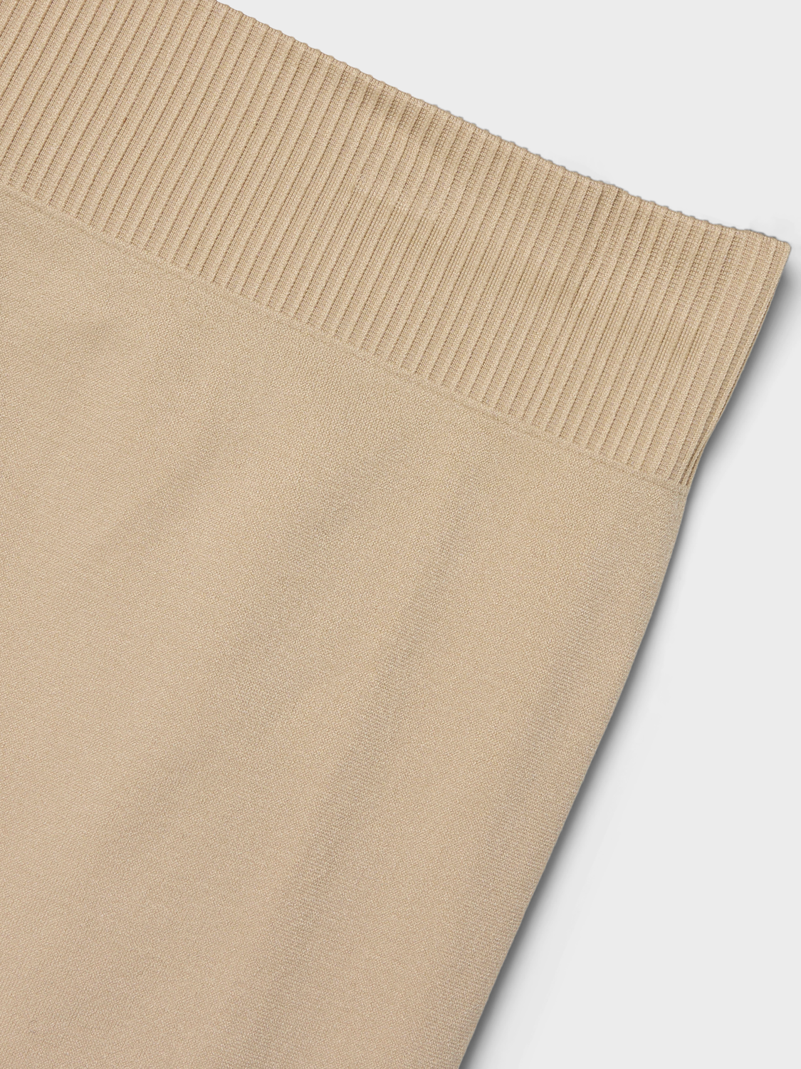 NKFNOJA Shorts - Humus