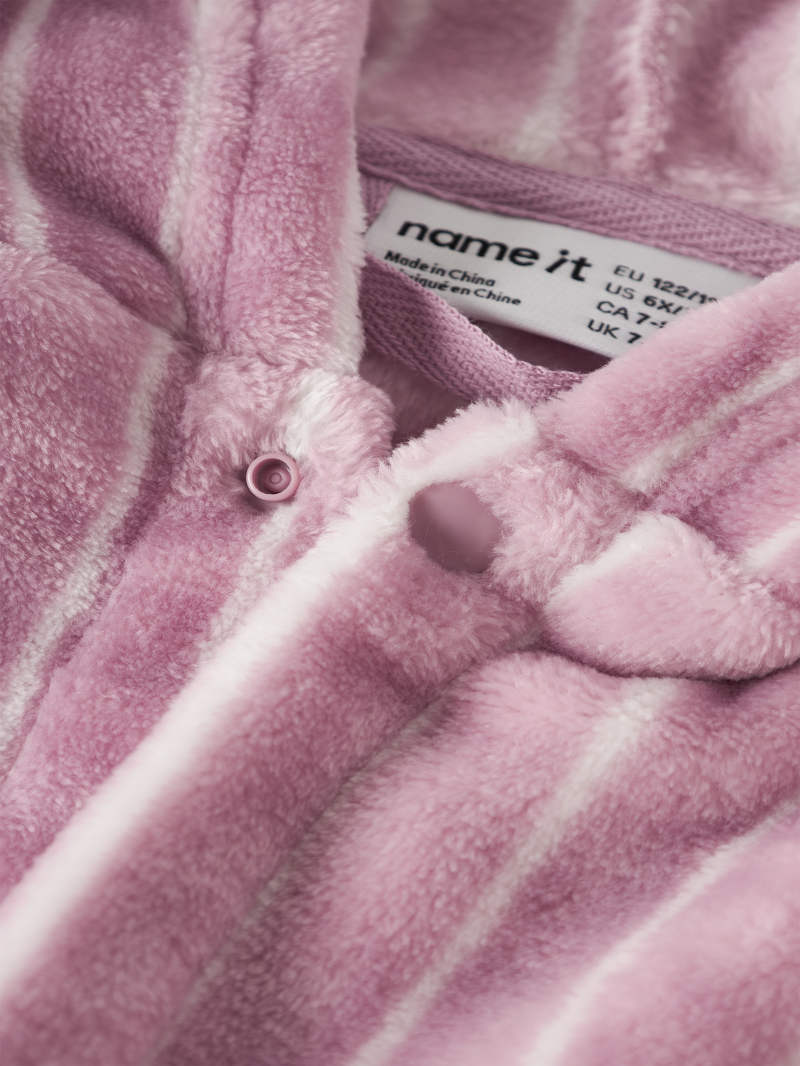 model_shot-front_full