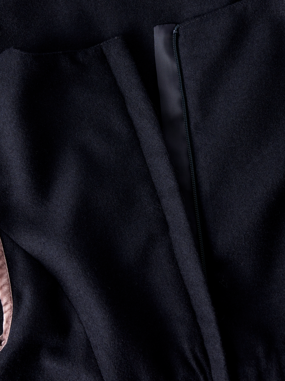 model_shot-detail