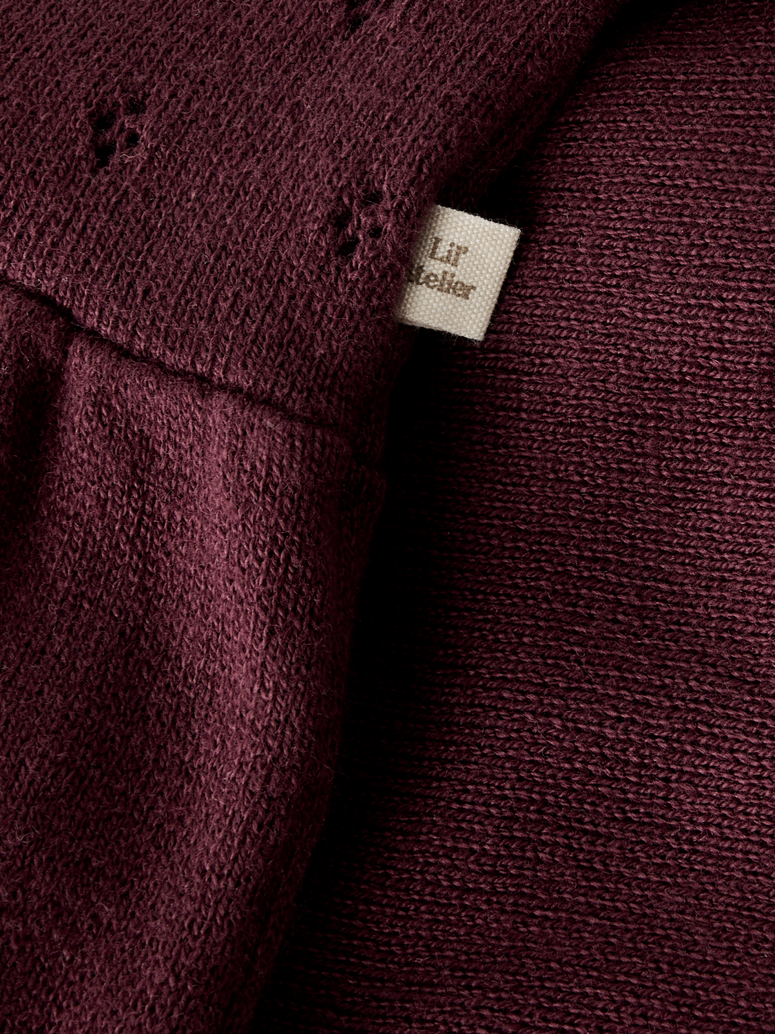 model_shot-front_full