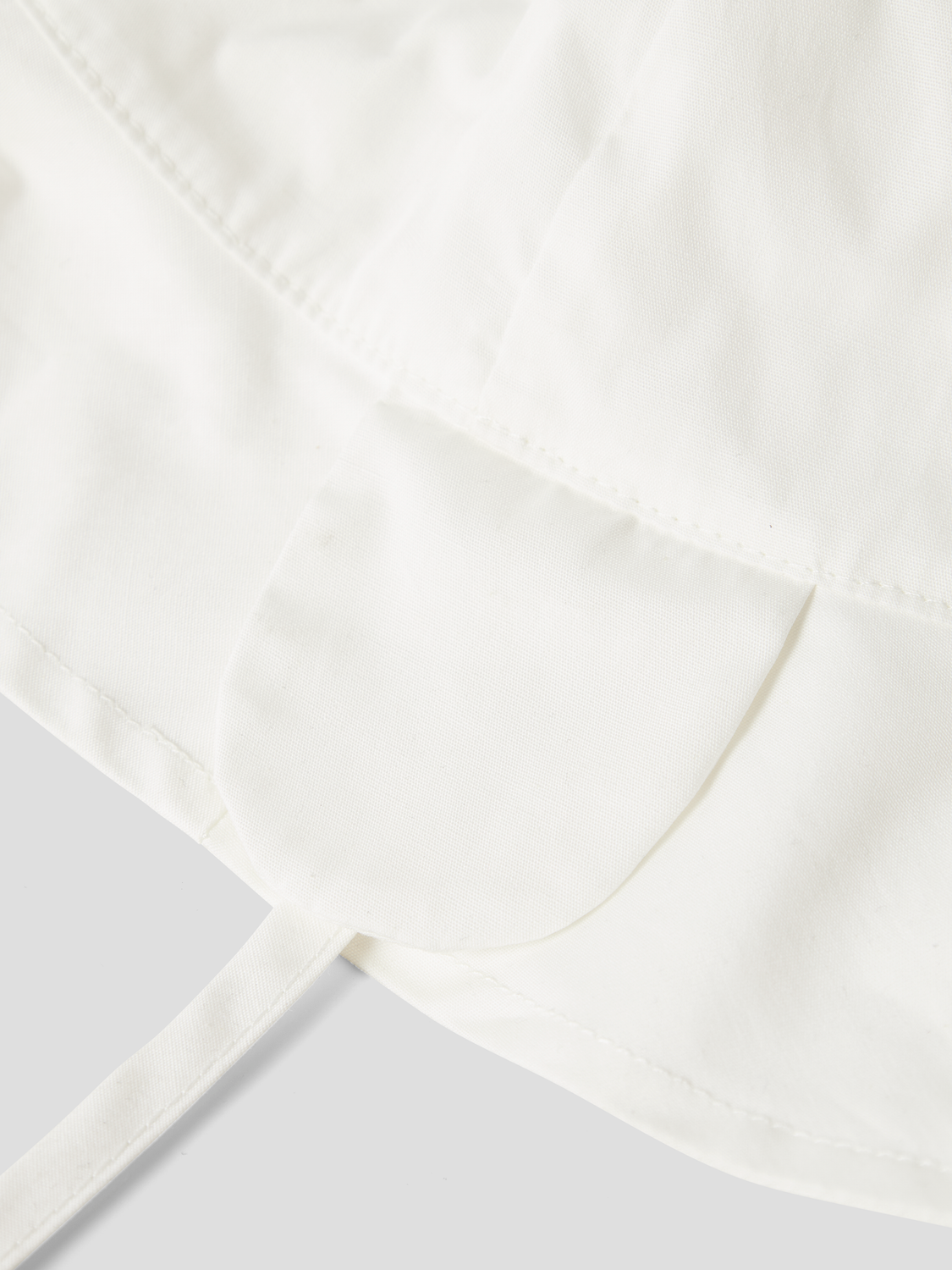 model_shot-front_full