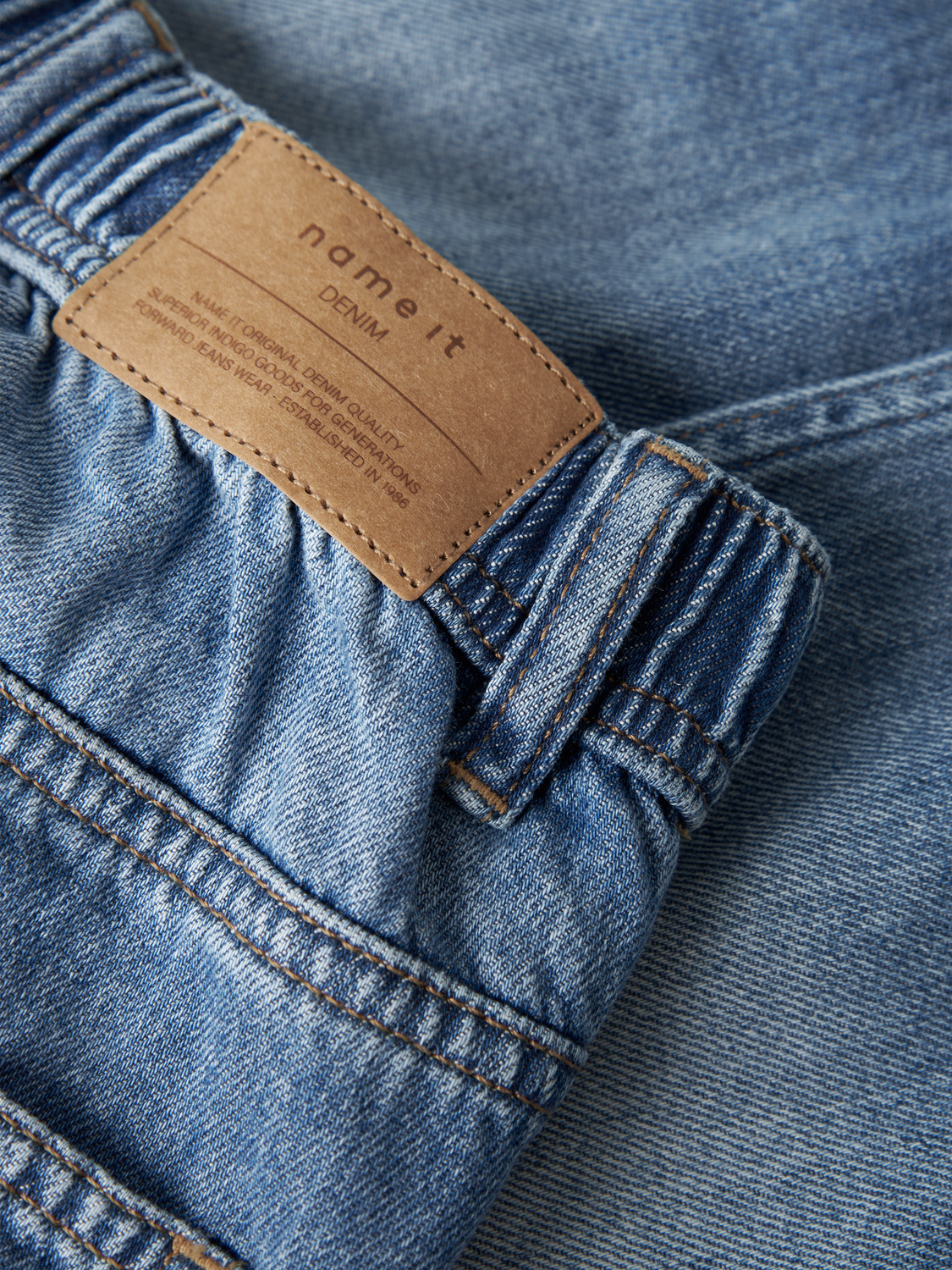model_shot-detail