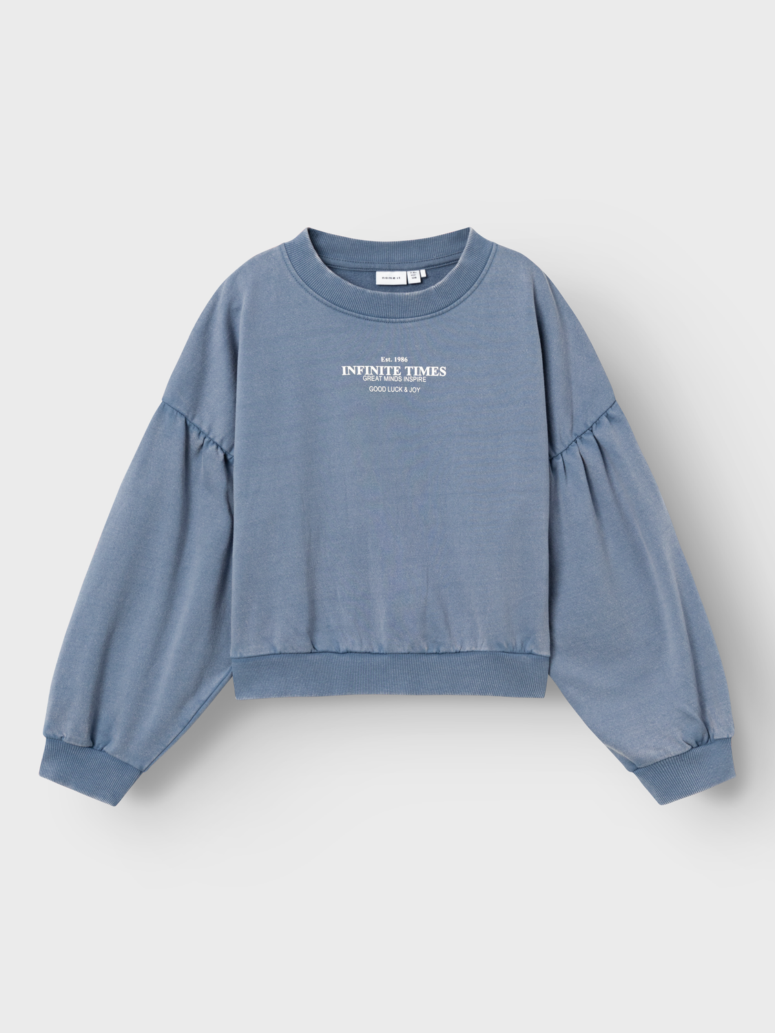model_shot-front