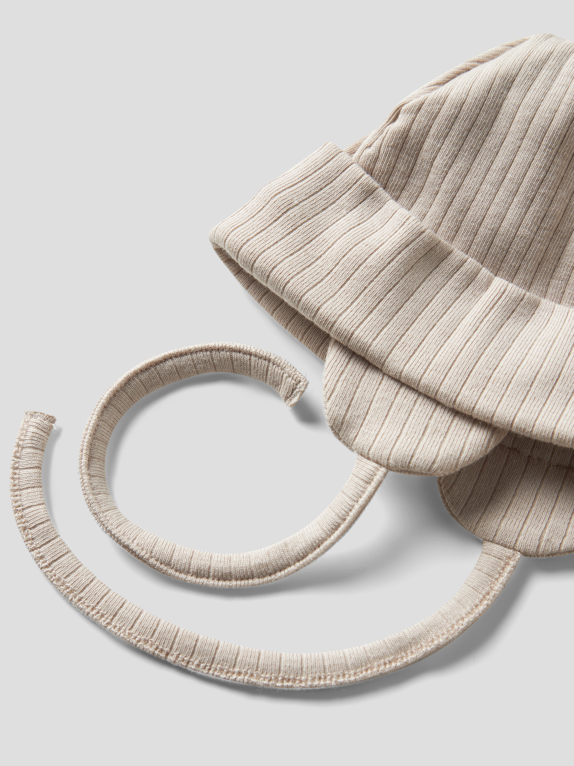 model_shot-front_full