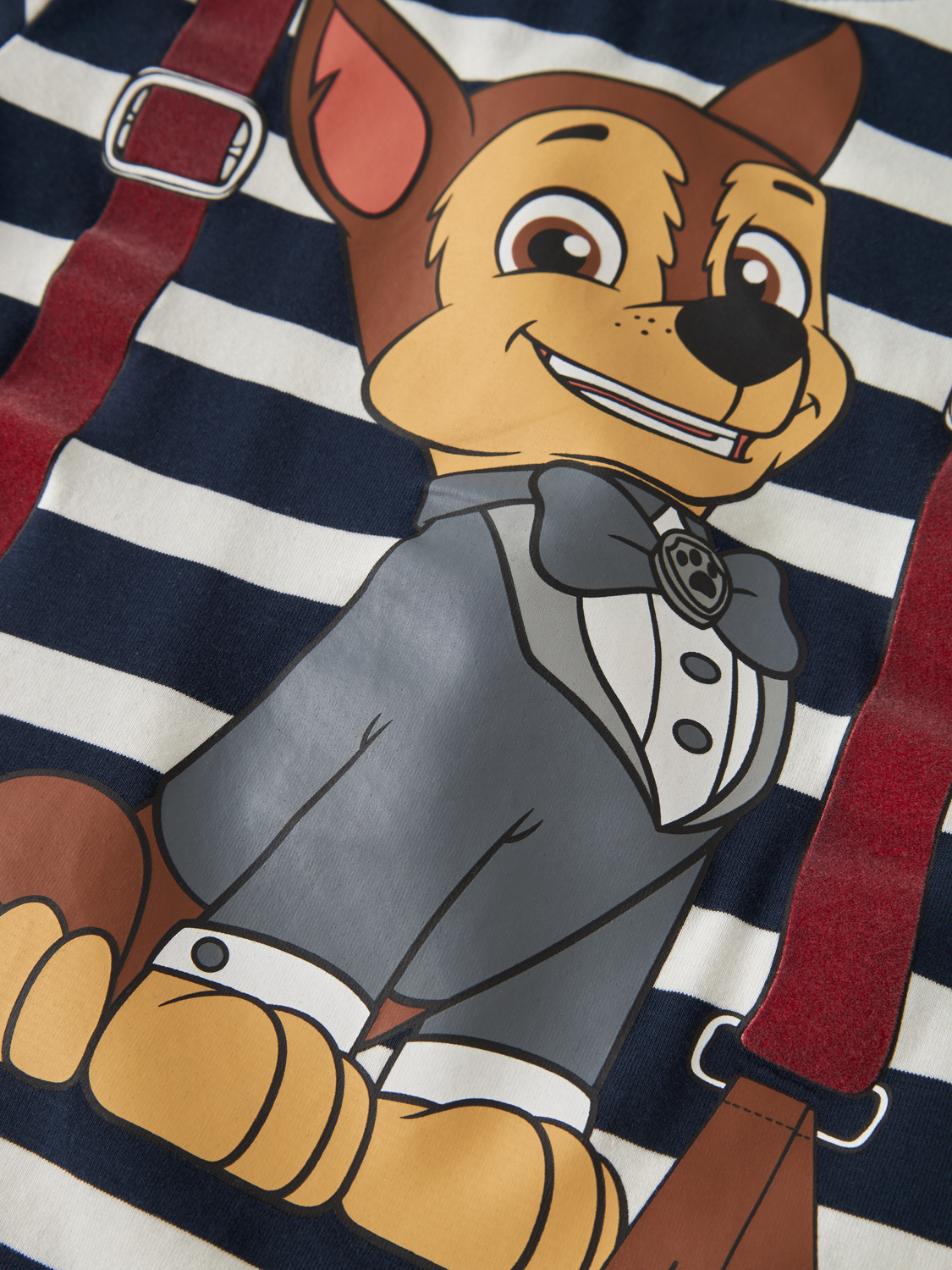 model_shot-front_full