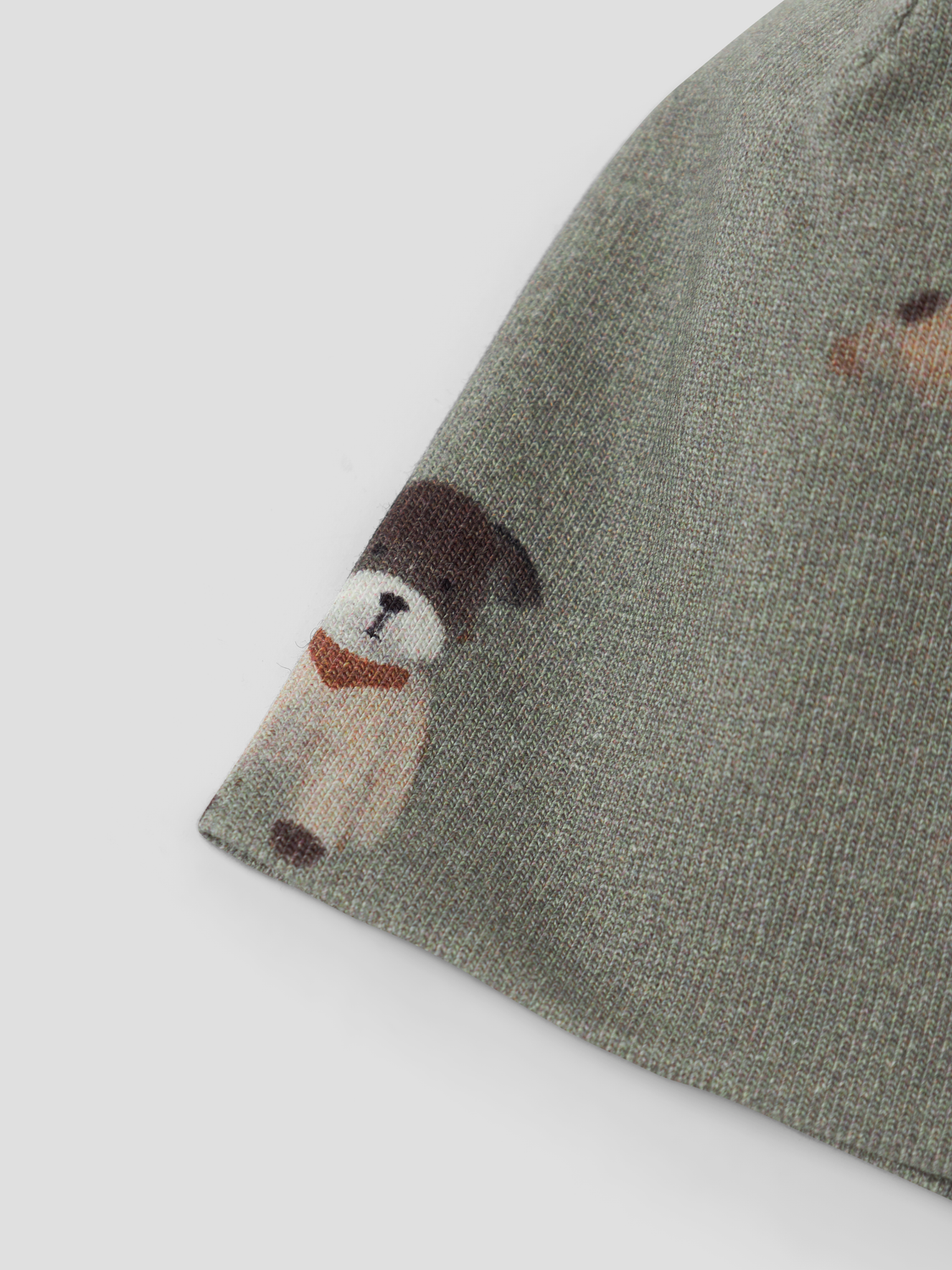 model_shot-front_full