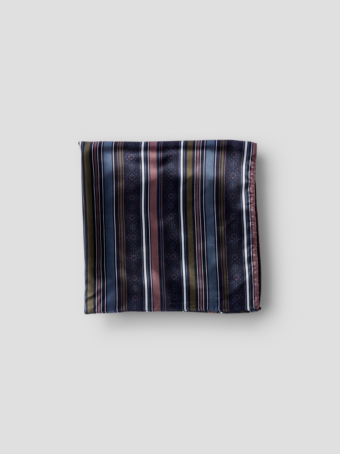 pack_shot-folded