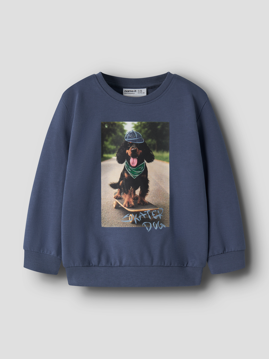 model_shot-front