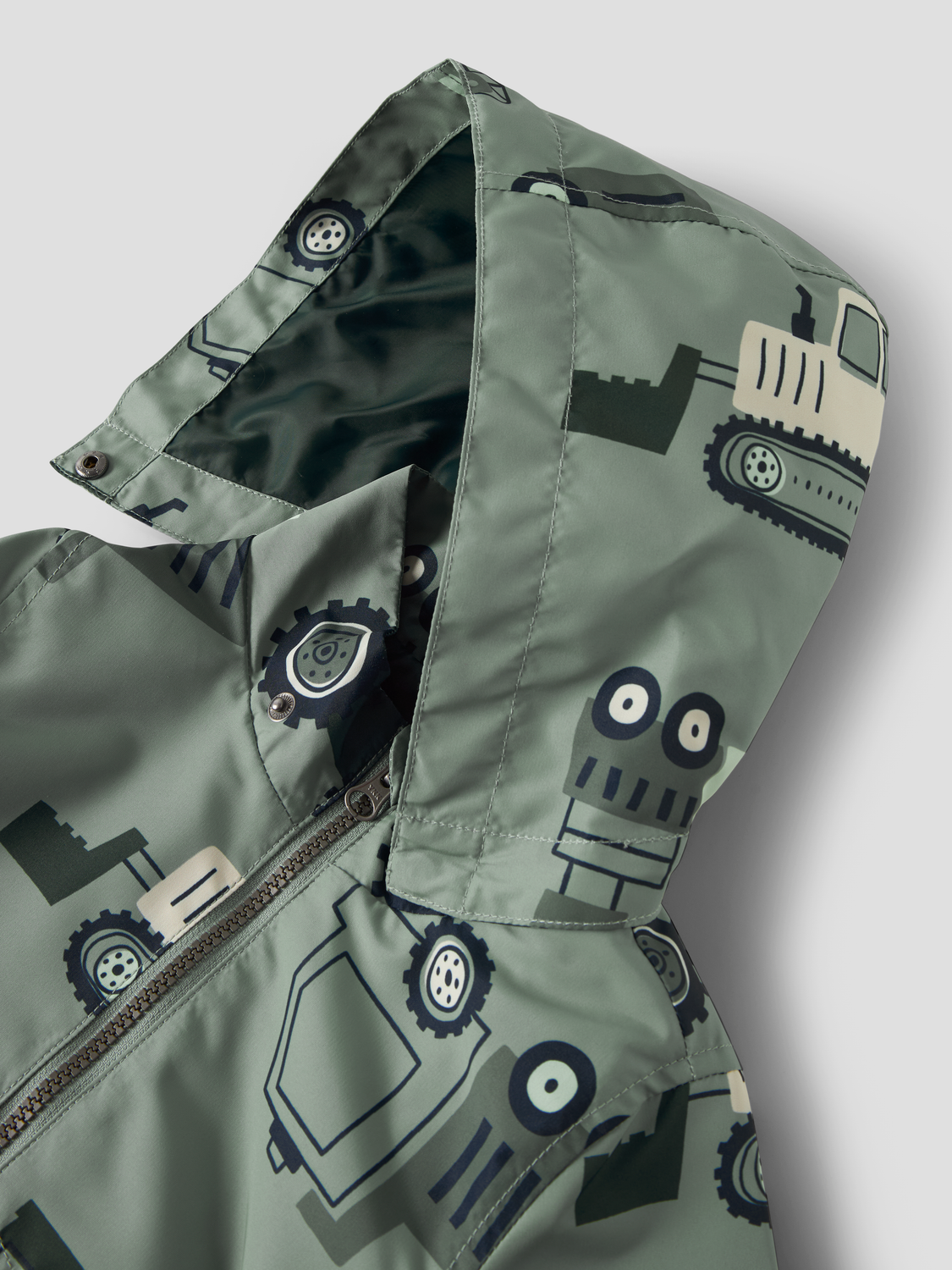 model_shot-front_full