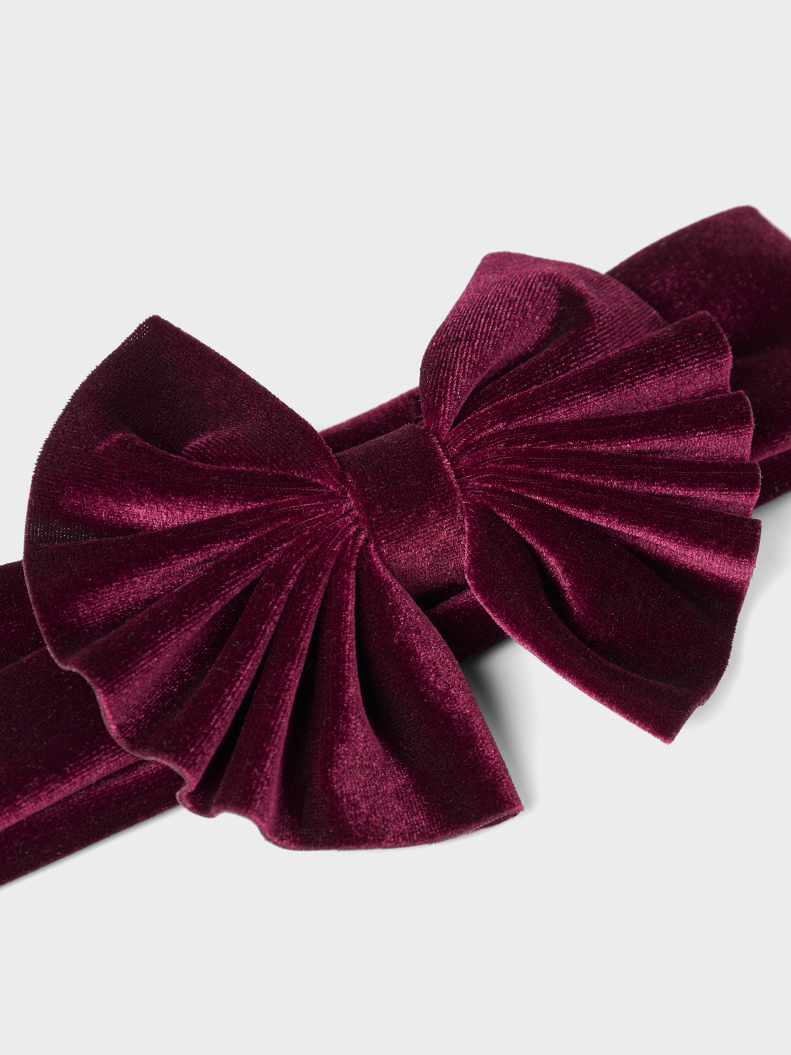 model_shot-front_full