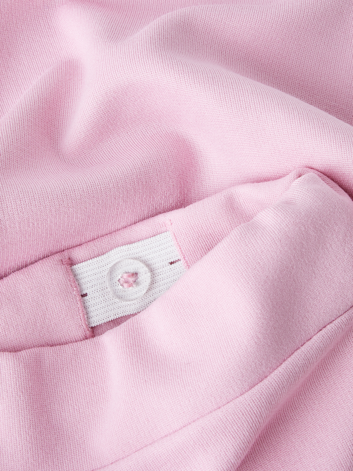 model_shot-front_full