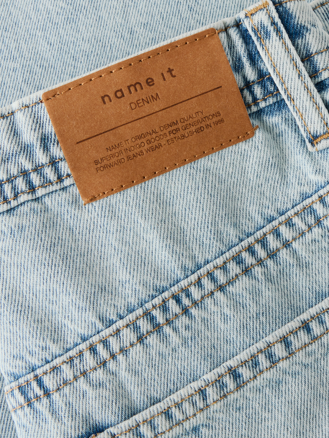 model_shot-detail