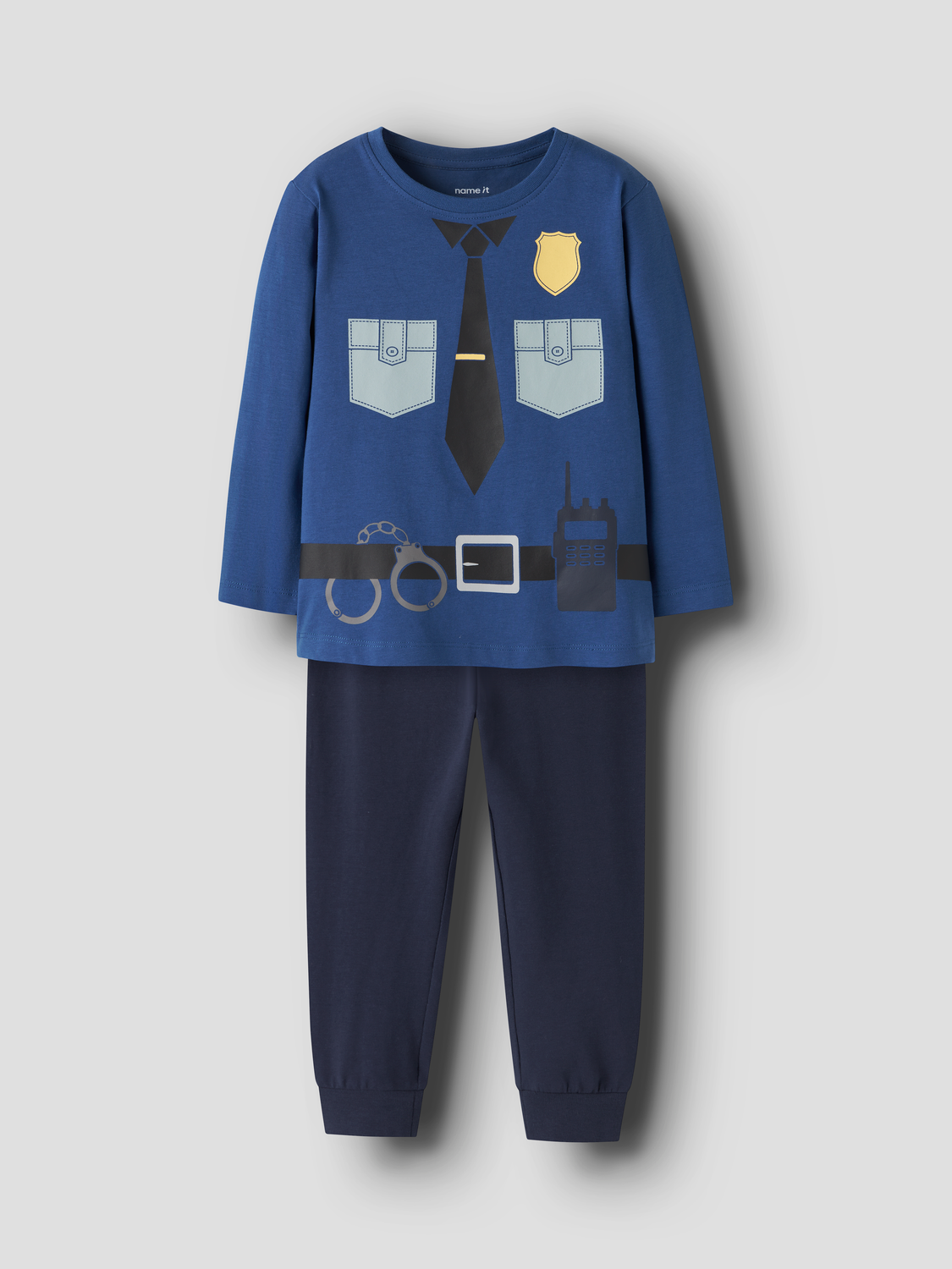 model_shot-front