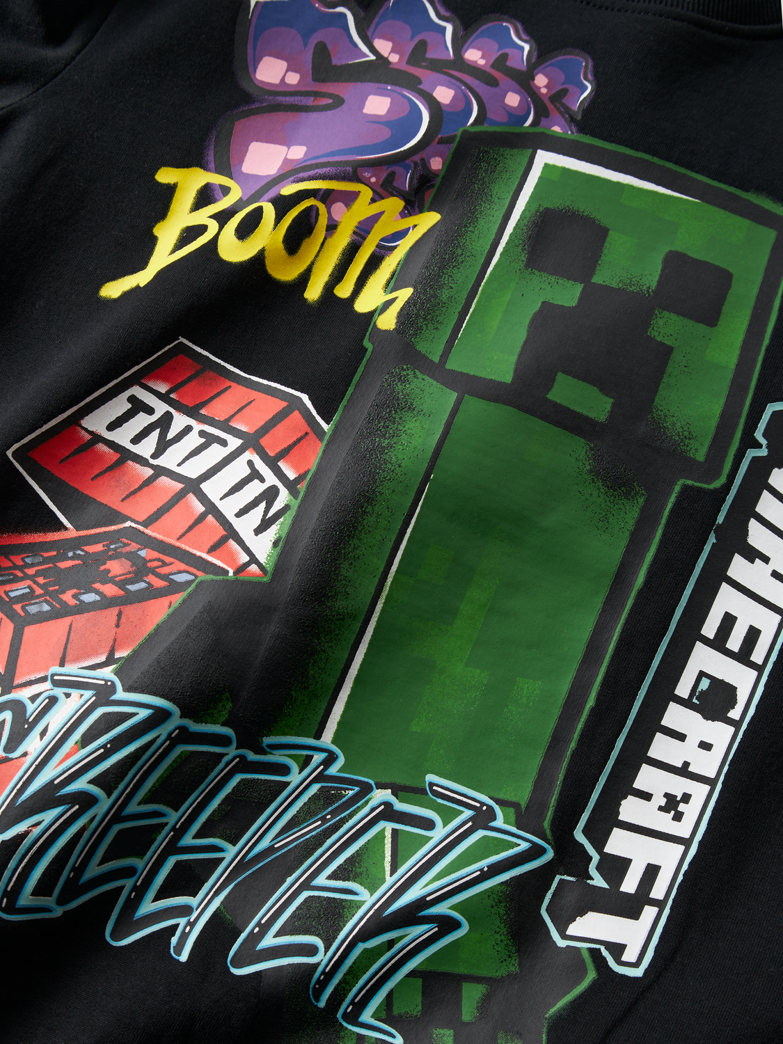 model_shot-front_full