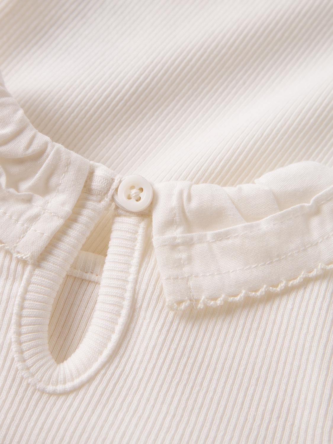 model_shot-front_full