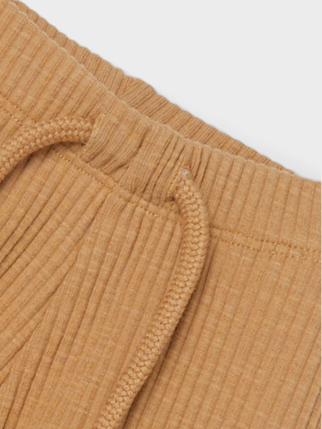 NBMRAJO Shorts - Iced Coffee