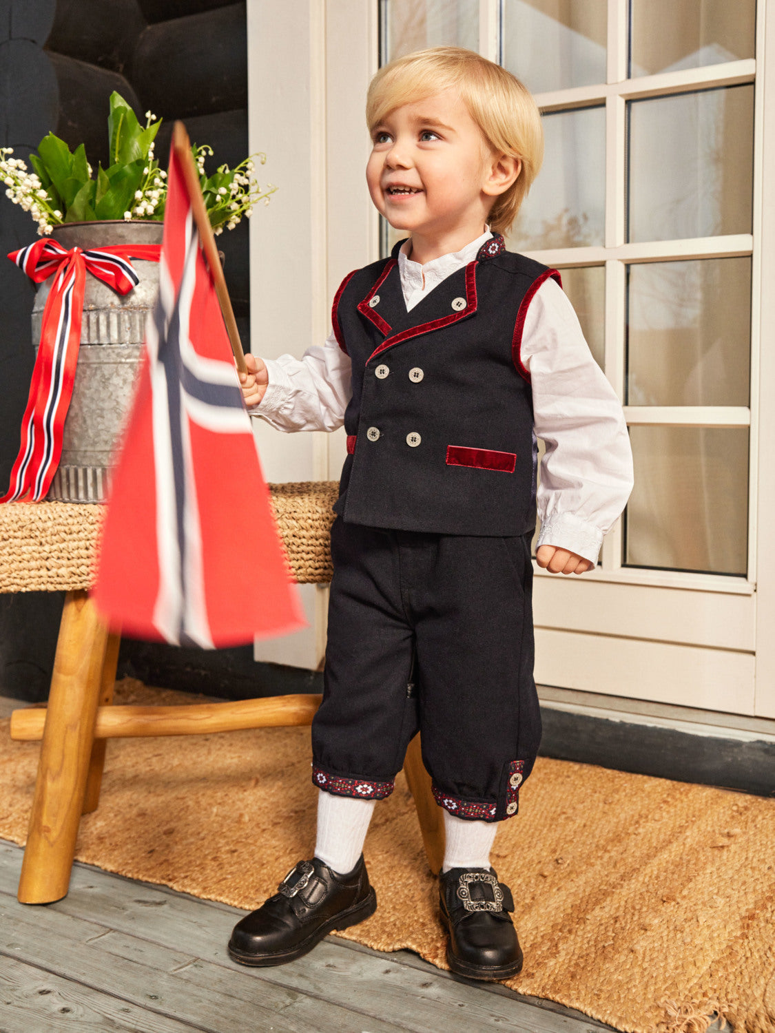 NMMTRUMP Tailoring - Dark Sapphire